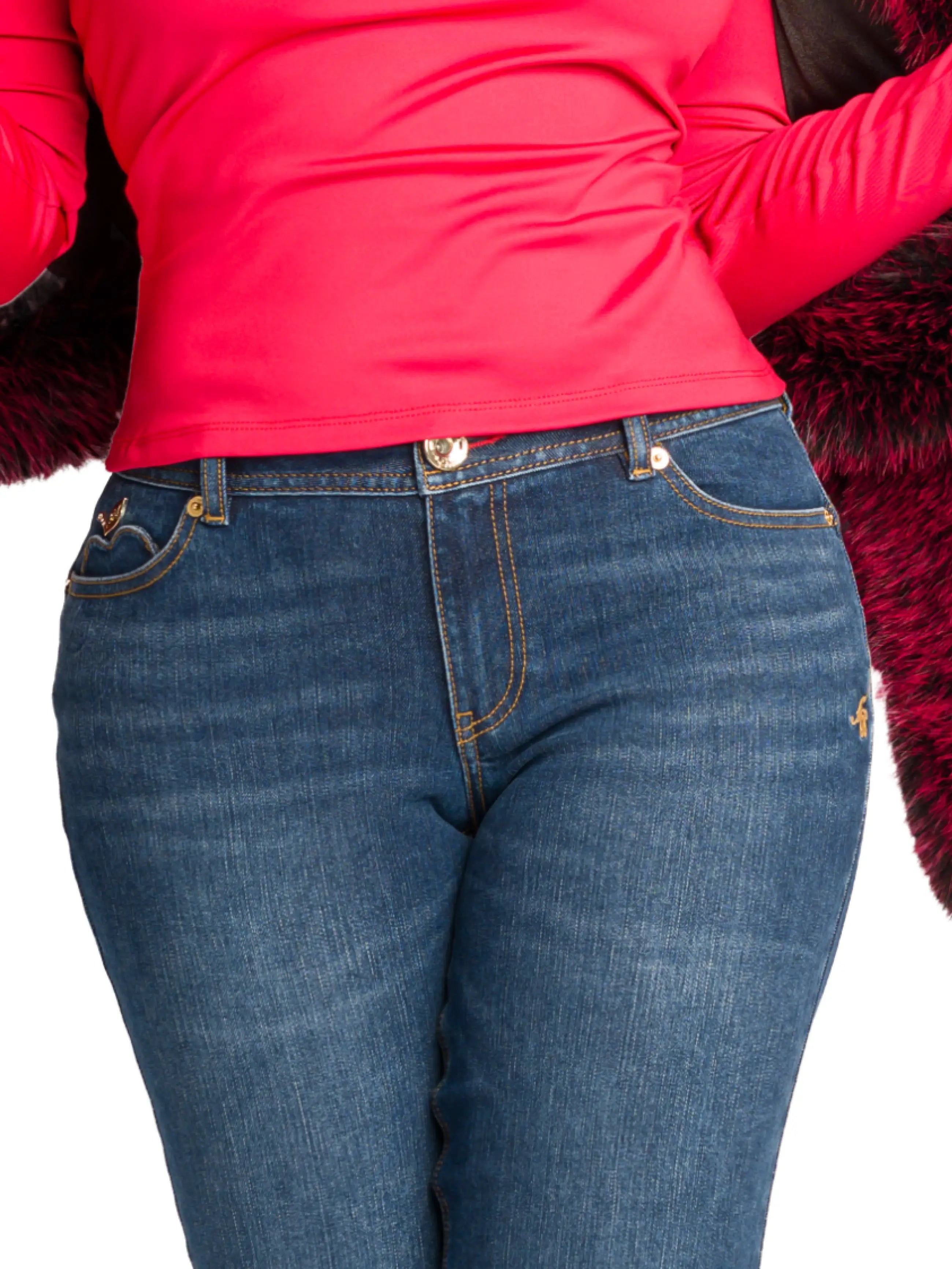 Apple Pocket Low-Rise Jean